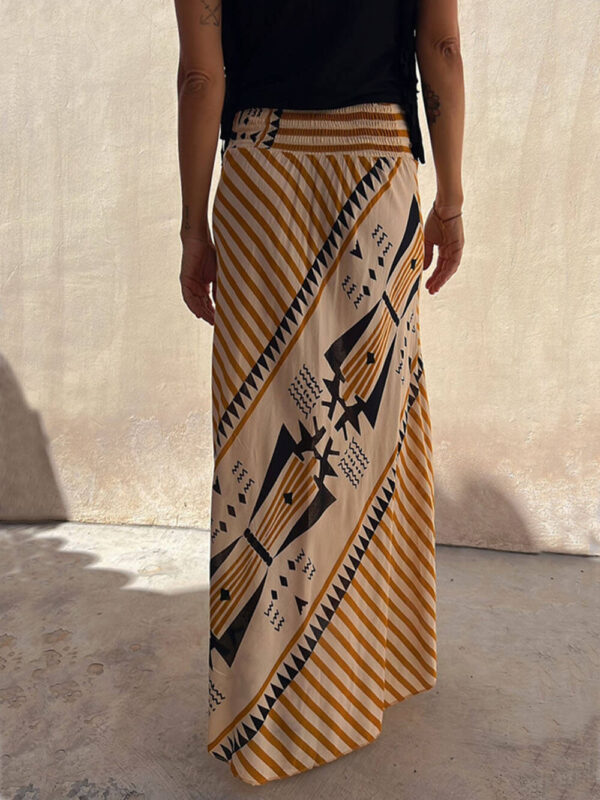 Geometric Print Elastic Waist Maxi Skirt - Image 4